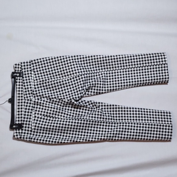 Adrianna Papell Kate Fit Capri Pants - Picture 2 of 7